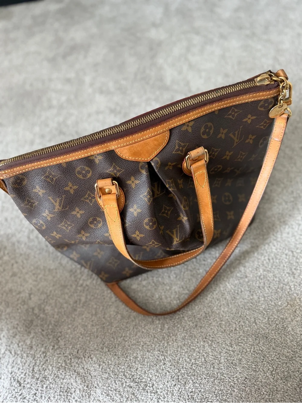 Louis Vuitton Monogram Canvas Tote in Brown with Tan Leather Trim - Picture 8 of 9